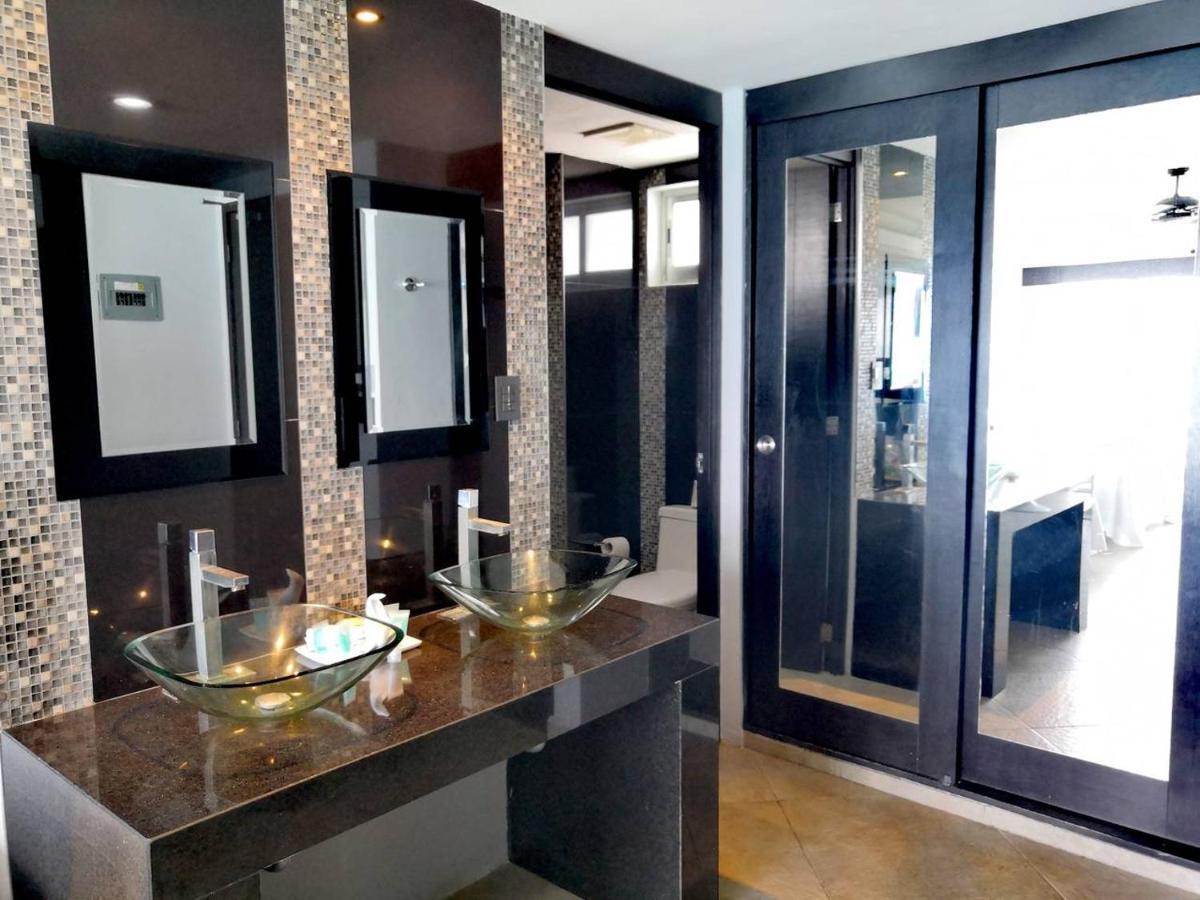 Cancun, Ocean Dream, Beautiful Aparment, Heart Of The Hotel Zone Buitenkant foto