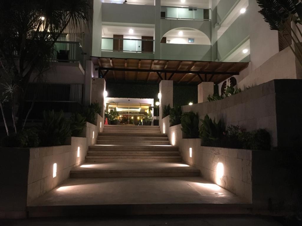 Cancun, Ocean Dream, Beautiful Aparment, Heart Of The Hotel Zone Buitenkant foto